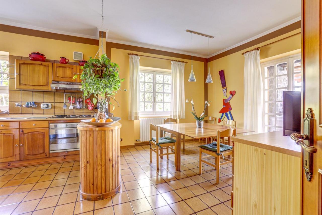 Villa Luce-Casa Vacanza Con Vista Panoramica Mare. Velletri Ngoại thất bức ảnh